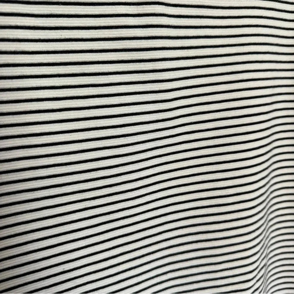 Ann Taylor LOFT Petite Pencil Skirt Black & White Stripped Size LP - Picture 3 of 10